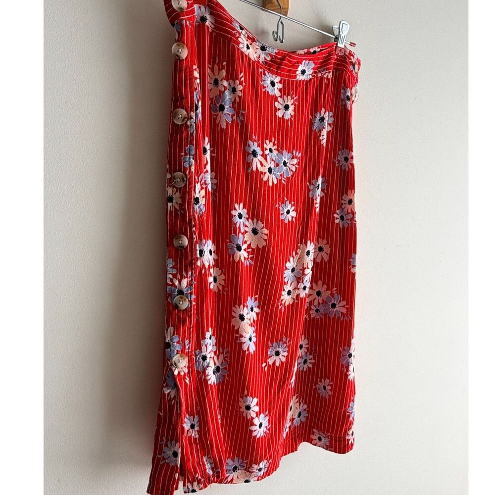 Madewell red floral midi skirt - 6 - Picture 2 of 5
